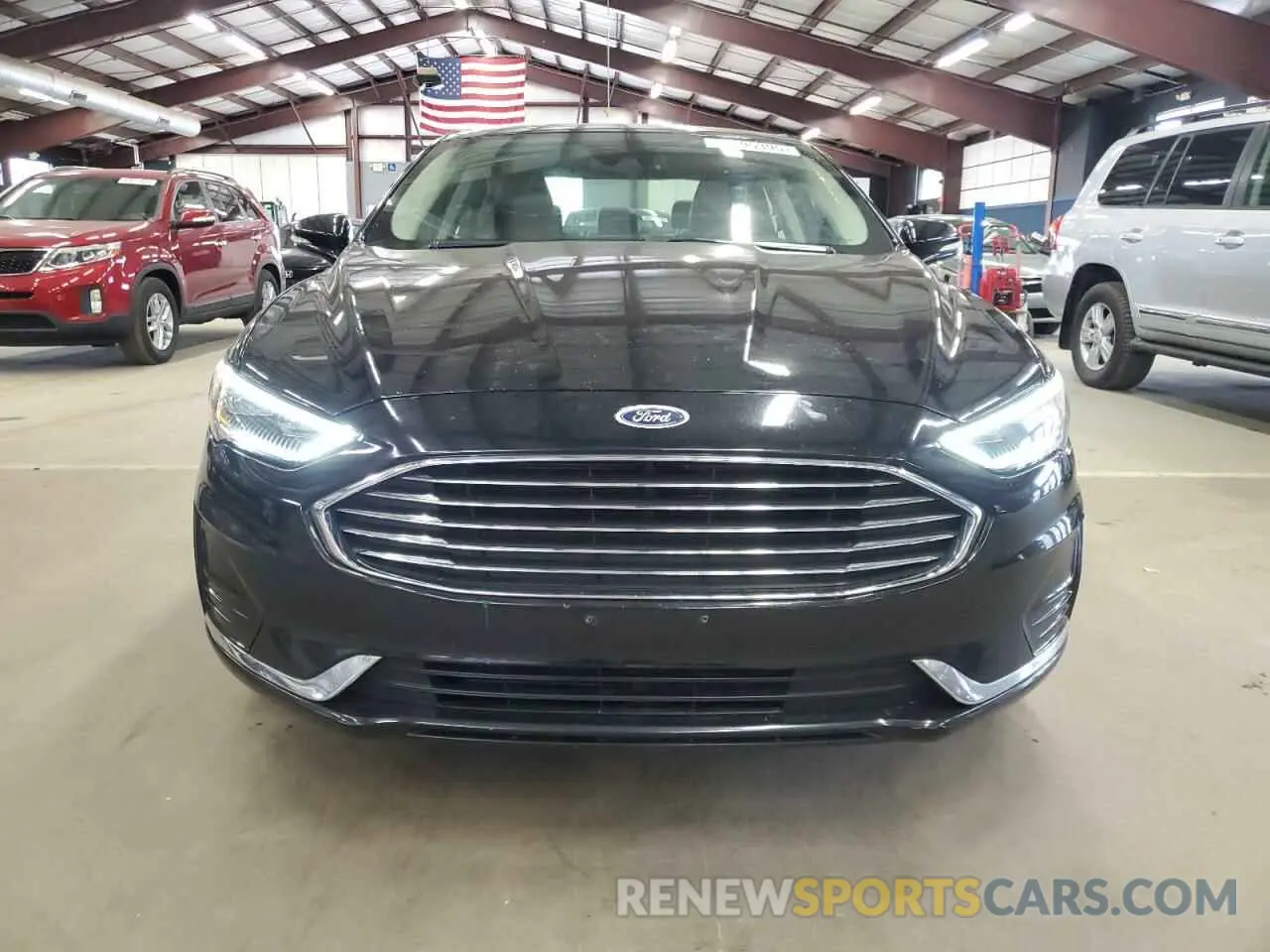 5 Photograph of a damaged car 3FA6P0CD3KR145241 FORD FUSION 2019