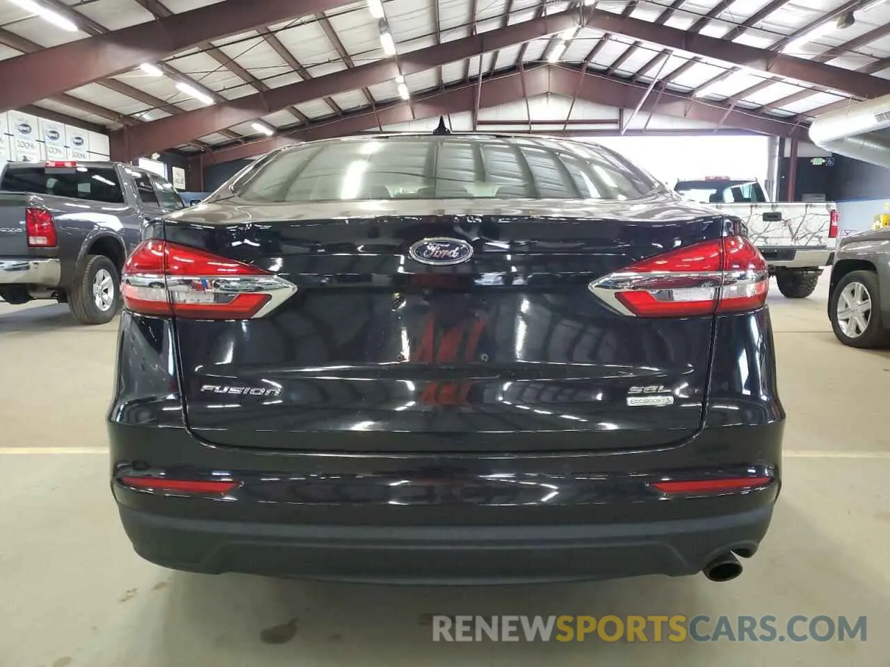 6 Photograph of a damaged car 3FA6P0CD3KR145241 FORD FUSION 2019