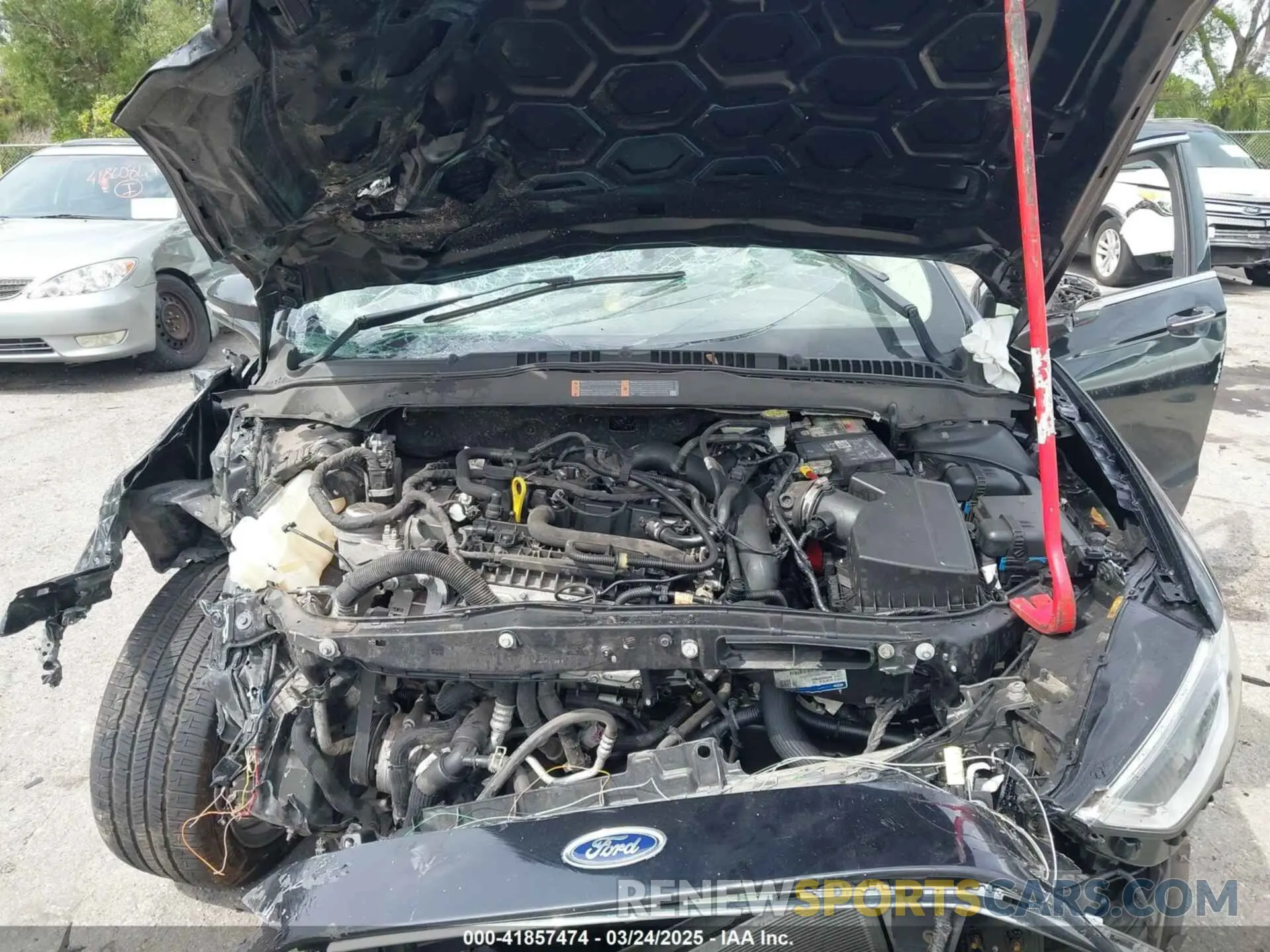 10 Photograph of a damaged car 3FA6P0CD3KR150021 FORD FUSION 2019