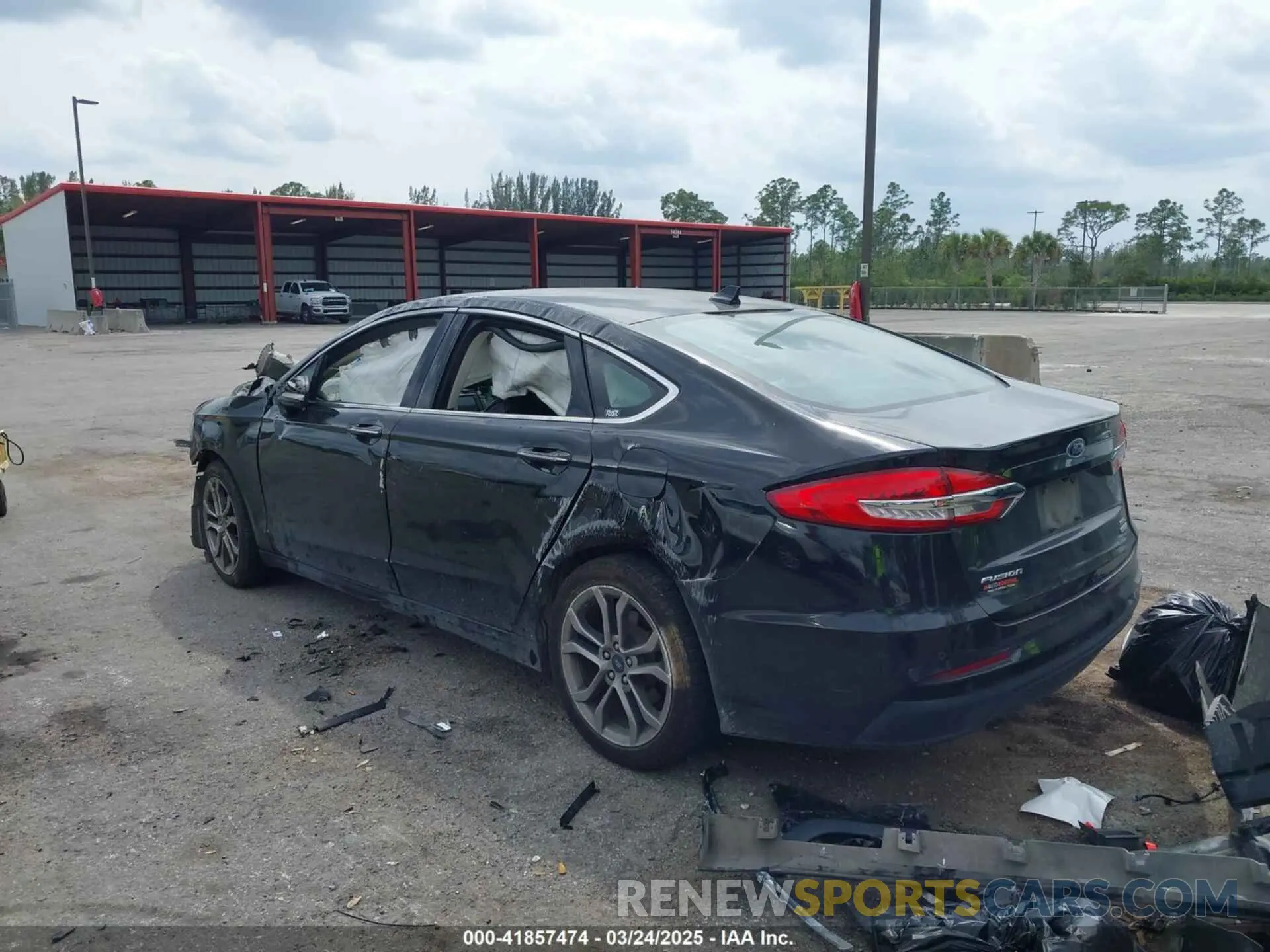 3 Photograph of a damaged car 3FA6P0CD3KR150021 FORD FUSION 2019