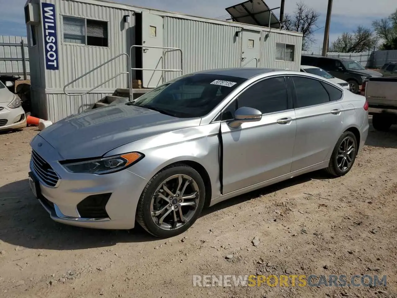 1 Photograph of a damaged car 3FA6P0CD3KR252967 FORD FUSION 2019