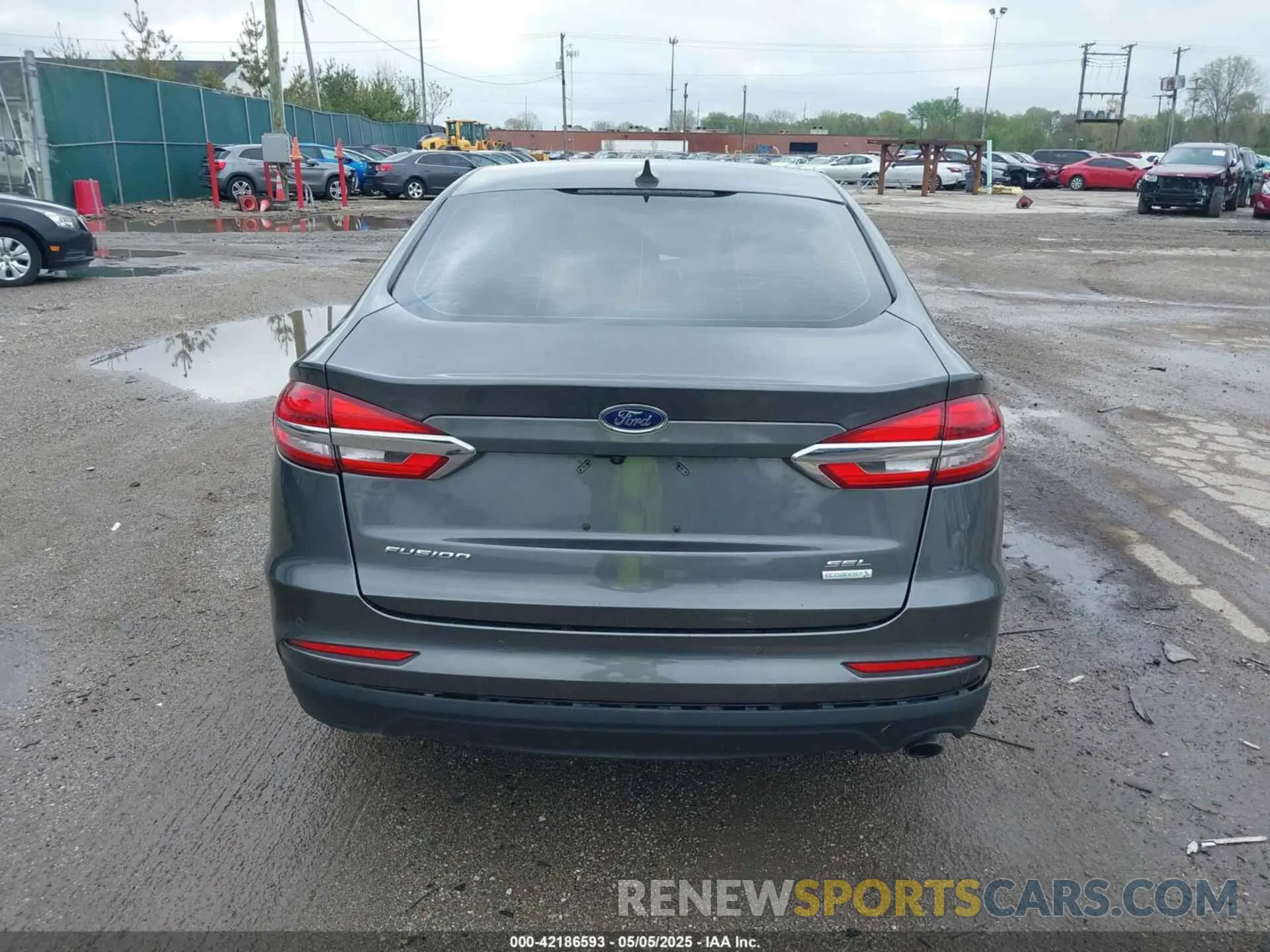 16 Photograph of a damaged car 3FA6P0CD3KR259854 FORD FUSION 2019