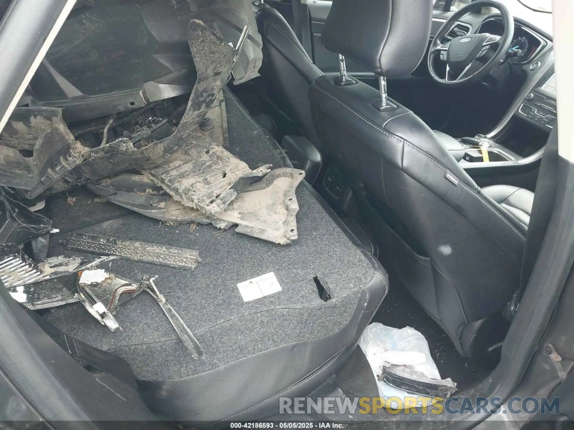 8 Photograph of a damaged car 3FA6P0CD3KR259854 FORD FUSION 2019
