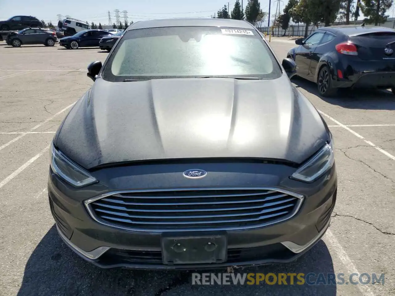 5 Photograph of a damaged car 3FA6P0CD4KR118498 FORD FUSION 2019