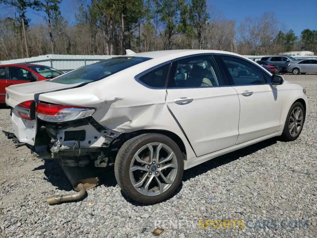 3 Photograph of a damaged car 3FA6P0CD4KR160220 FORD FUSION 2019