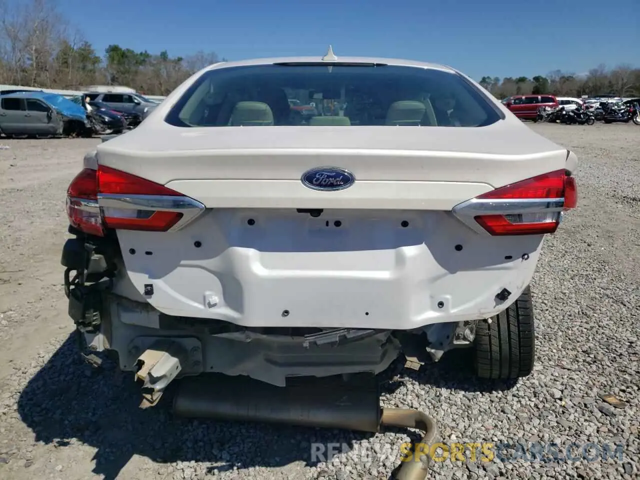 6 Photograph of a damaged car 3FA6P0CD4KR160220 FORD FUSION 2019