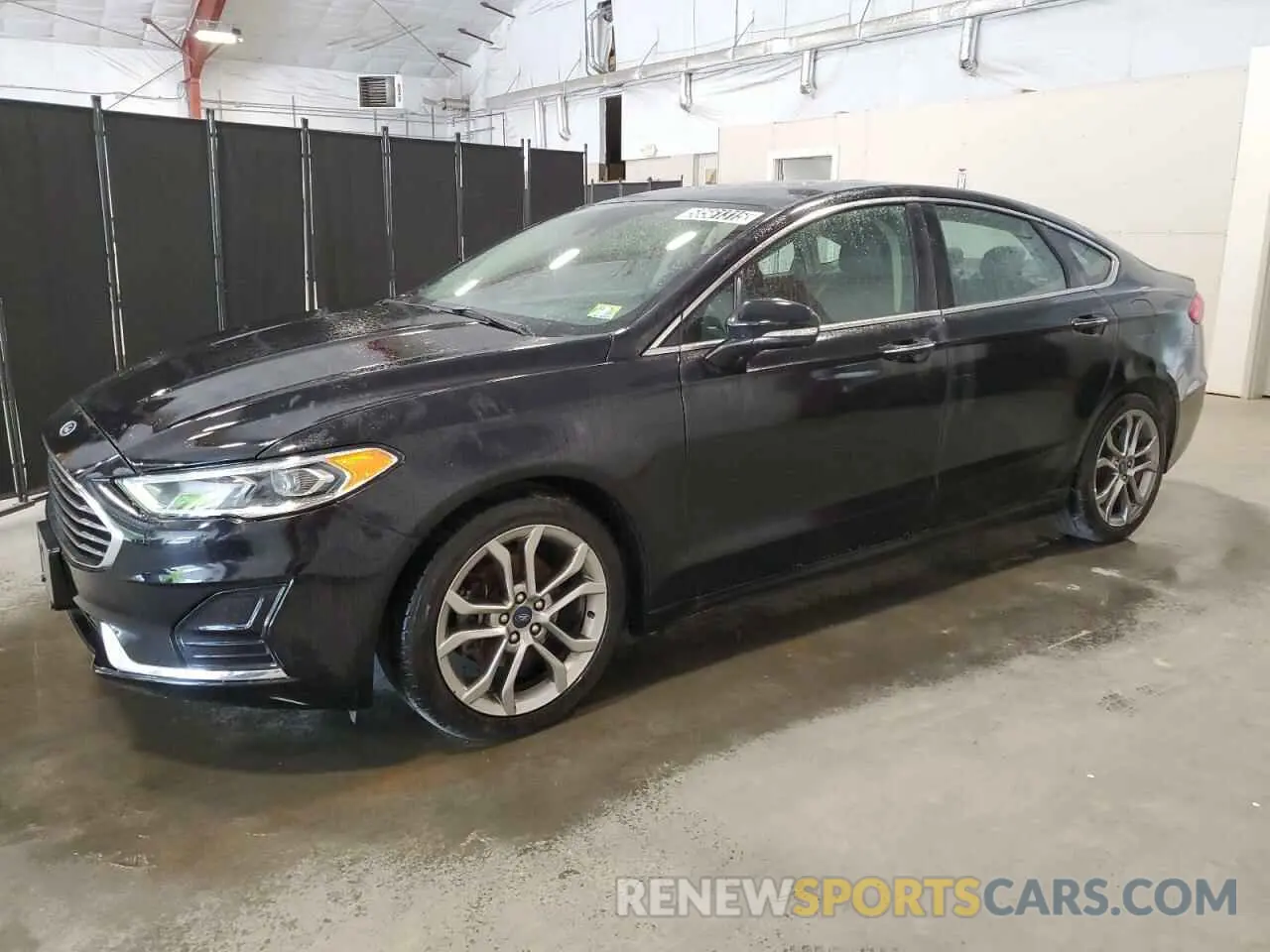 1 Photograph of a damaged car 3FA6P0CD4KR181424 FORD FUSION 2019