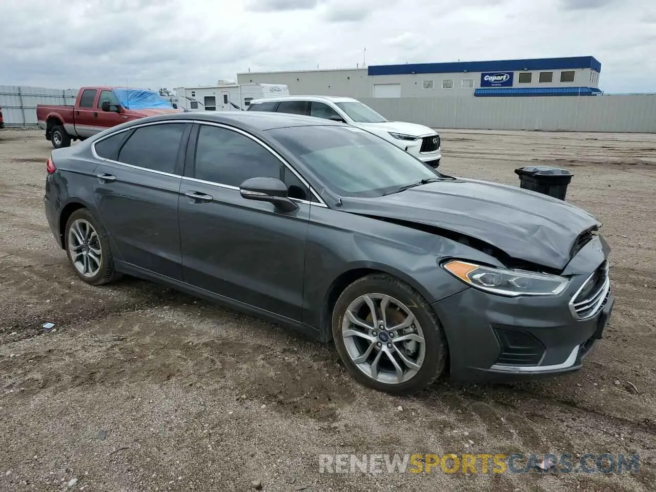 4 Photograph of a damaged car 3FA6P0CD4KR181911 FORD FUSION 2019