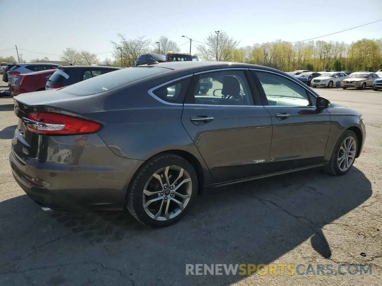 3 Photograph of a damaged car 3FA6P0CD4KR196098 FORD FUSION 2019