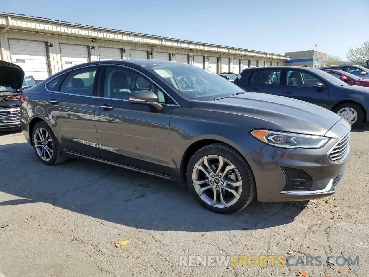 4 Photograph of a damaged car 3FA6P0CD4KR196098 FORD FUSION 2019