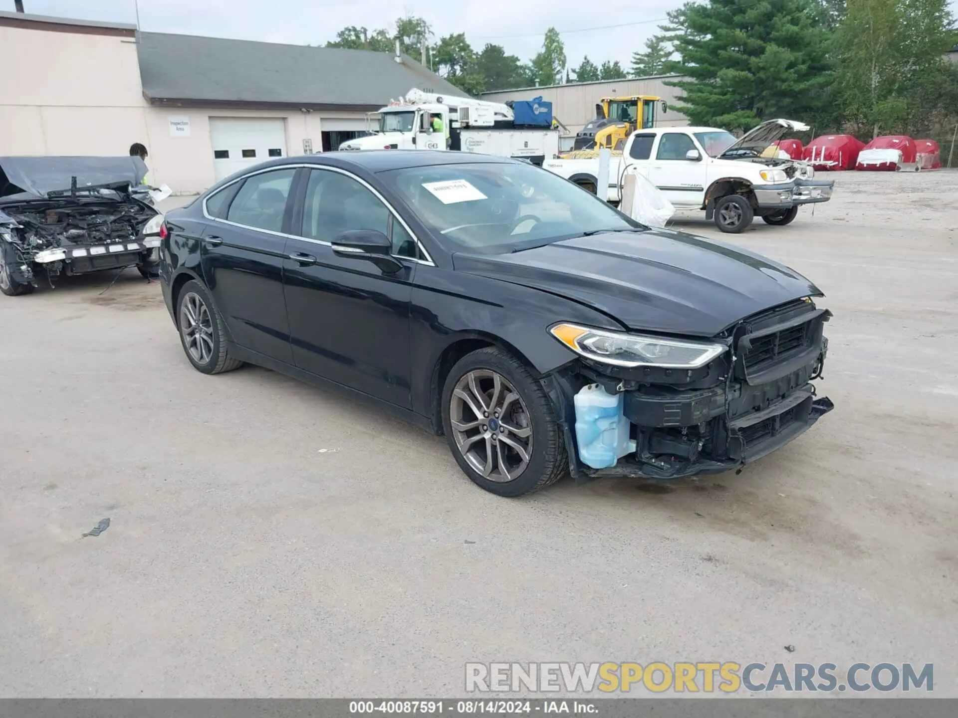 1 Photograph of a damaged car 3FA6P0CD4KR224479 FORD FUSION 2019