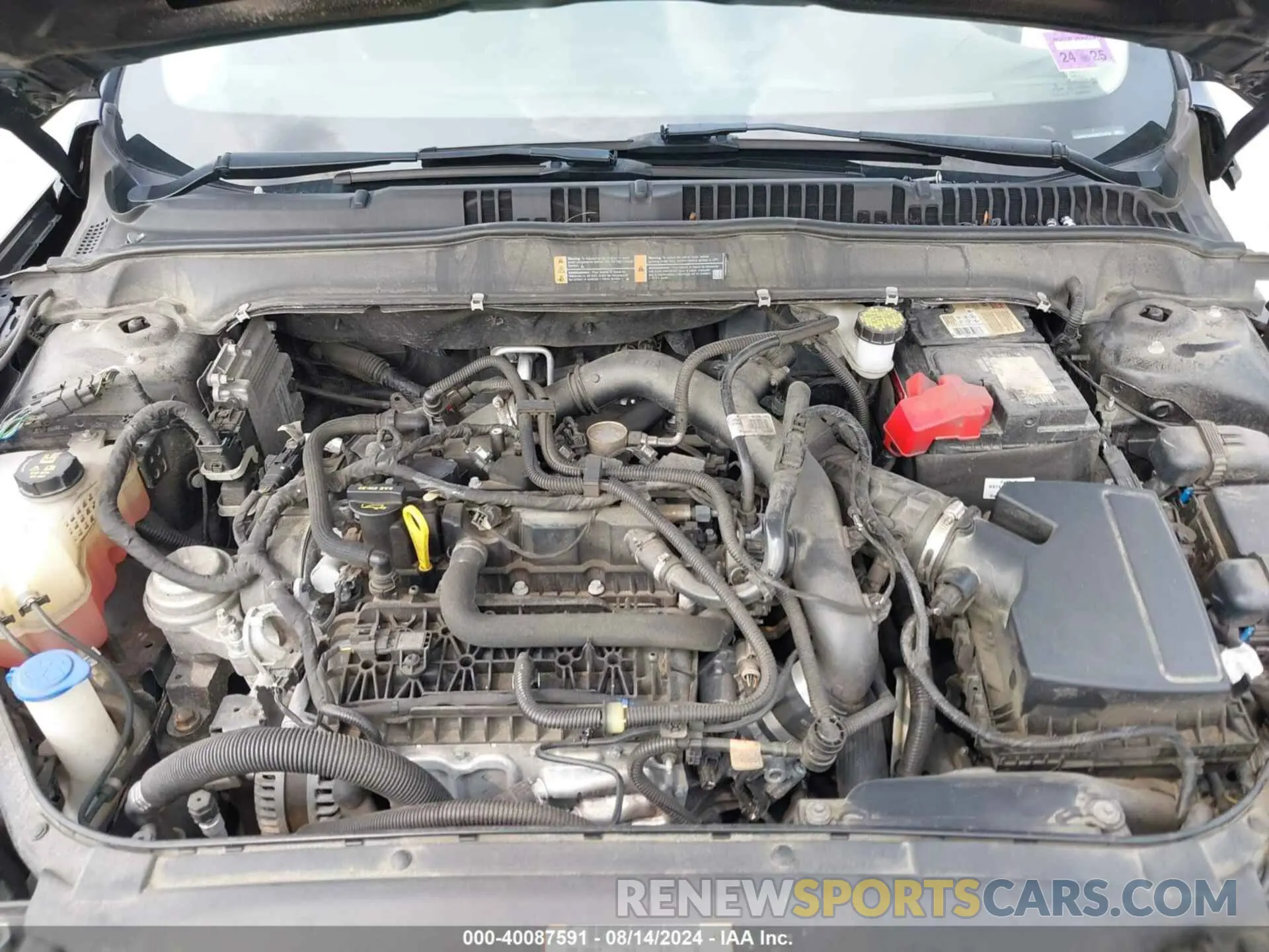 10 Photograph of a damaged car 3FA6P0CD4KR224479 FORD FUSION 2019