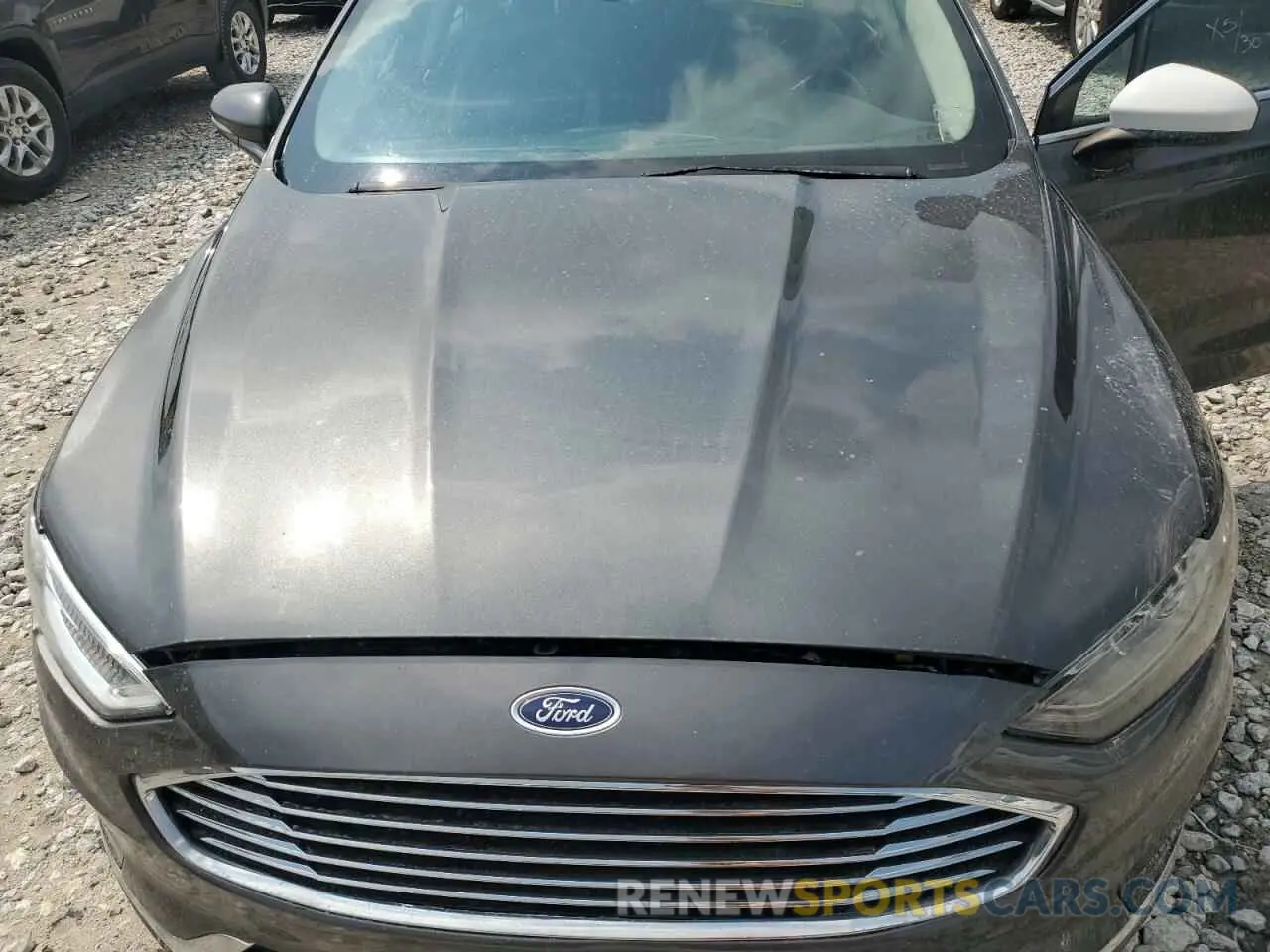 11 Photograph of a damaged car 3FA6P0CD4KR265176 FORD FUSION 2019