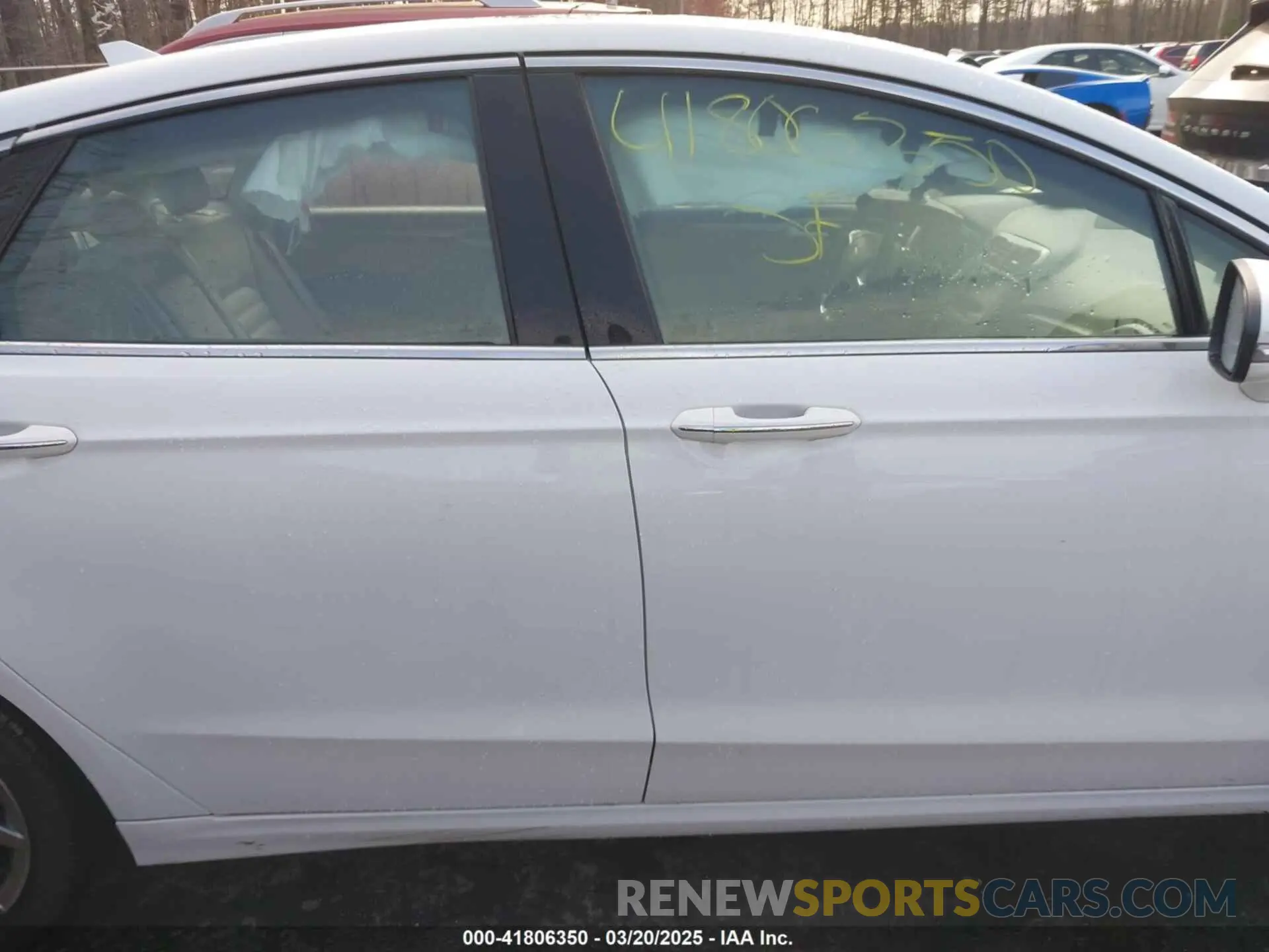 13 Photograph of a damaged car 3FA6P0CD5KR224619 FORD FUSION 2019