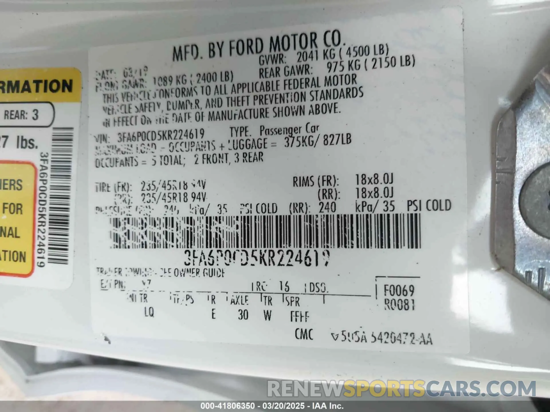 9 Photograph of a damaged car 3FA6P0CD5KR224619 FORD FUSION 2019