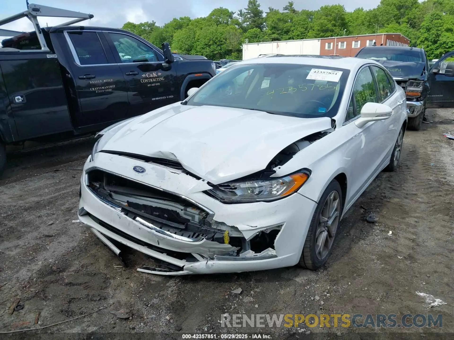 6 Photograph of a damaged car 3FA6P0CD6KR138509 FORD FUSION 2019