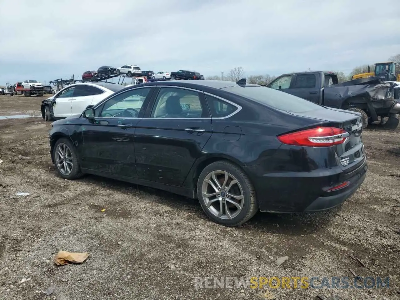2 Photograph of a damaged car 3FA6P0CD6KR181070 FORD FUSION 2019