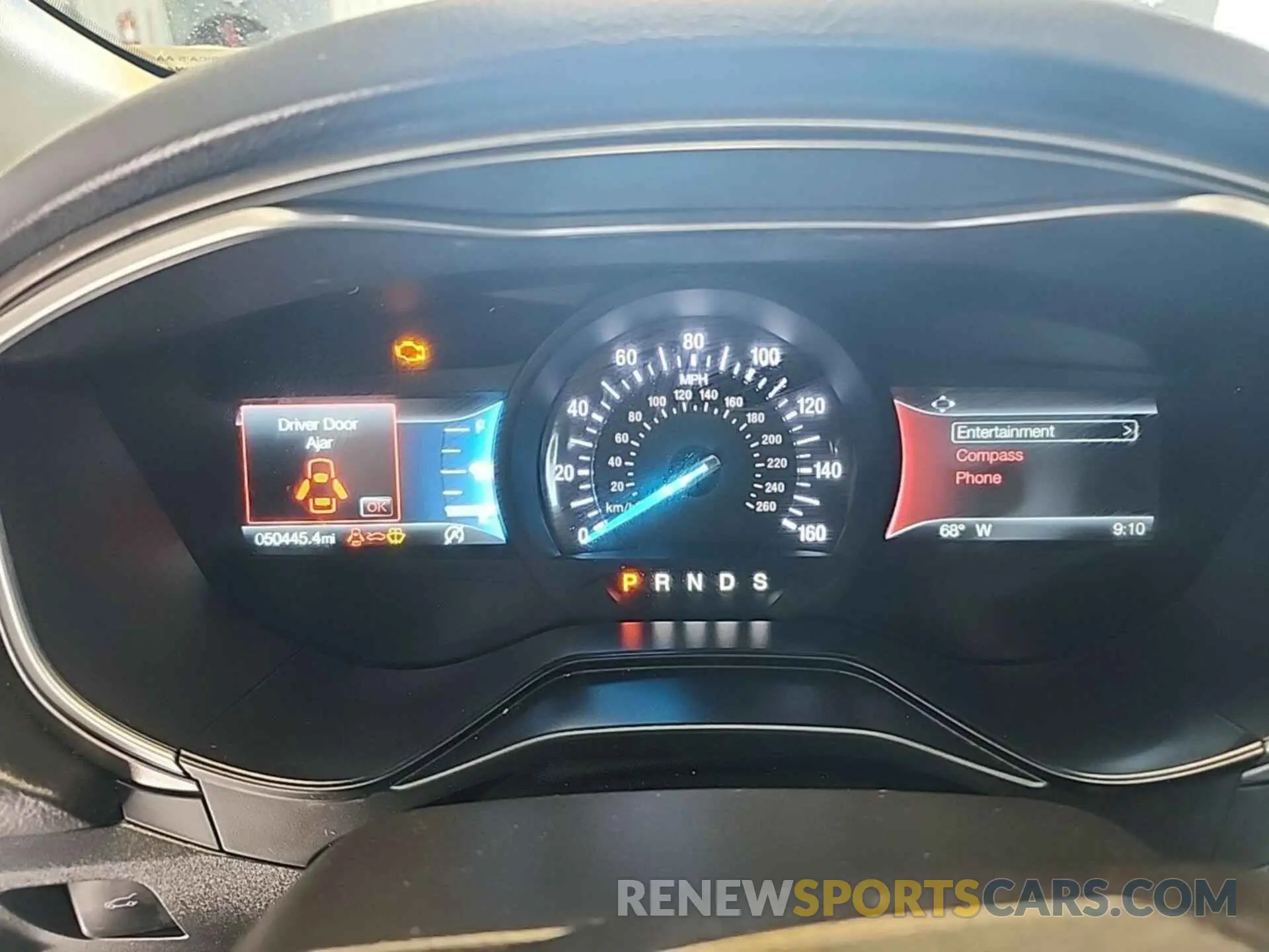 14 Photograph of a damaged car 3FA6P0CD6KR186446 FORD FUSION 2019