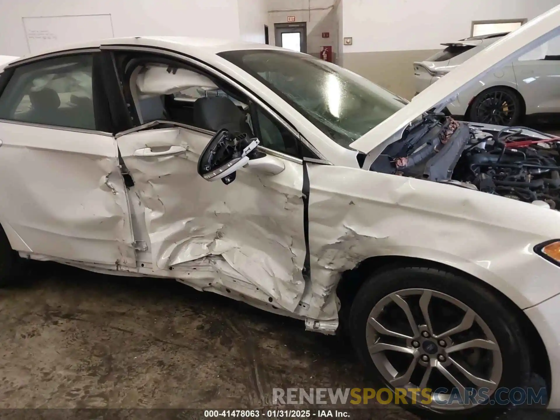 6 Photograph of a damaged car 3FA6P0CD7KR162754 FORD FUSION 2019