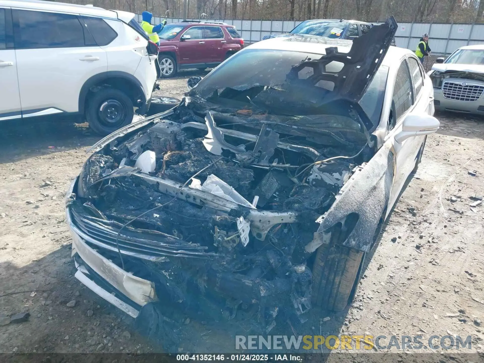 6 Photograph of a damaged car 3FA6P0CD7KR193115 FORD FUSION 2019
