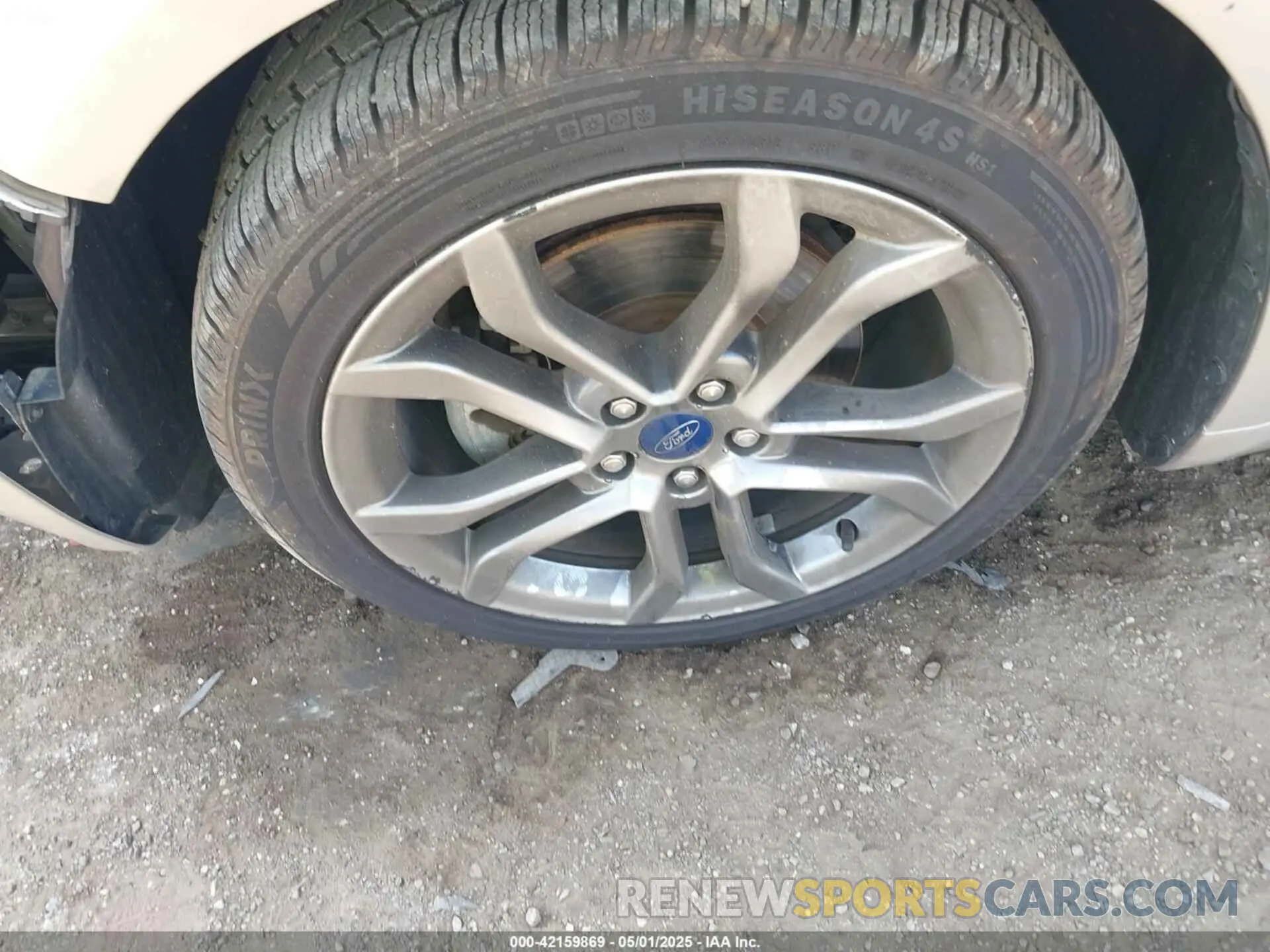 12 Photograph of a damaged car 3FA6P0CD7KR219681 FORD FUSION 2019