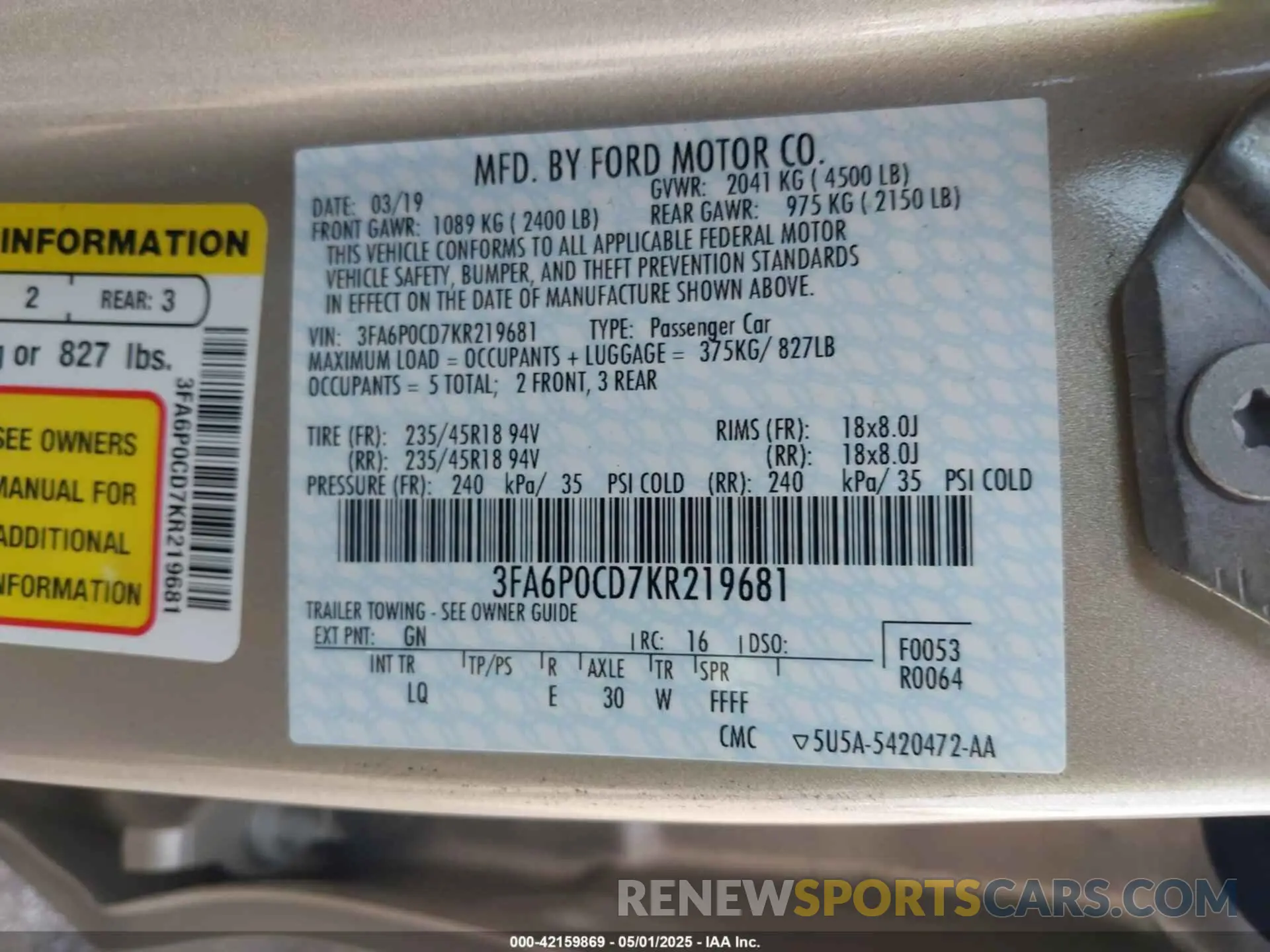 9 Photograph of a damaged car 3FA6P0CD7KR219681 FORD FUSION 2019