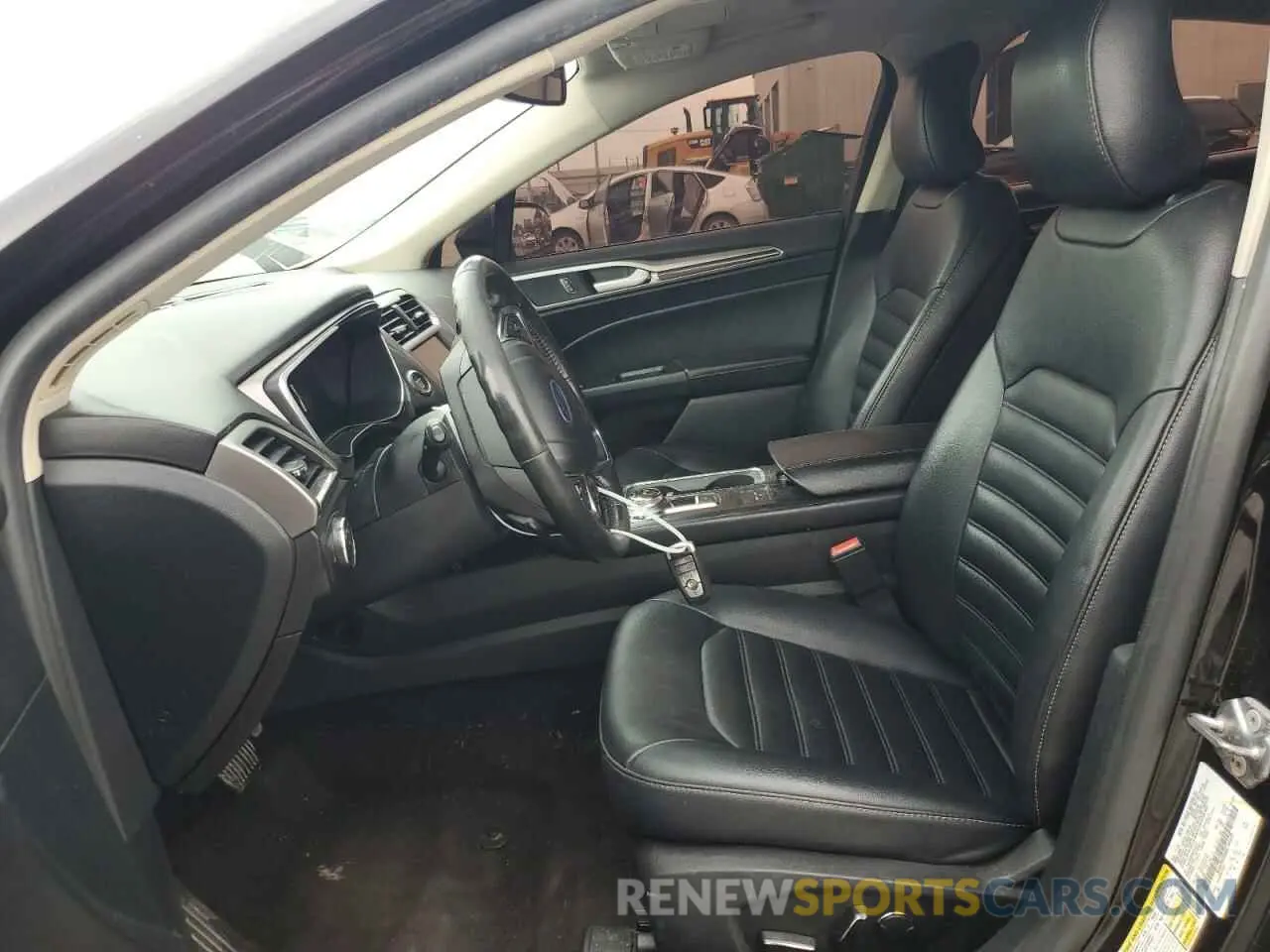 7 Photograph of a damaged car 3FA6P0CD8KR144649 FORD FUSION 2019
