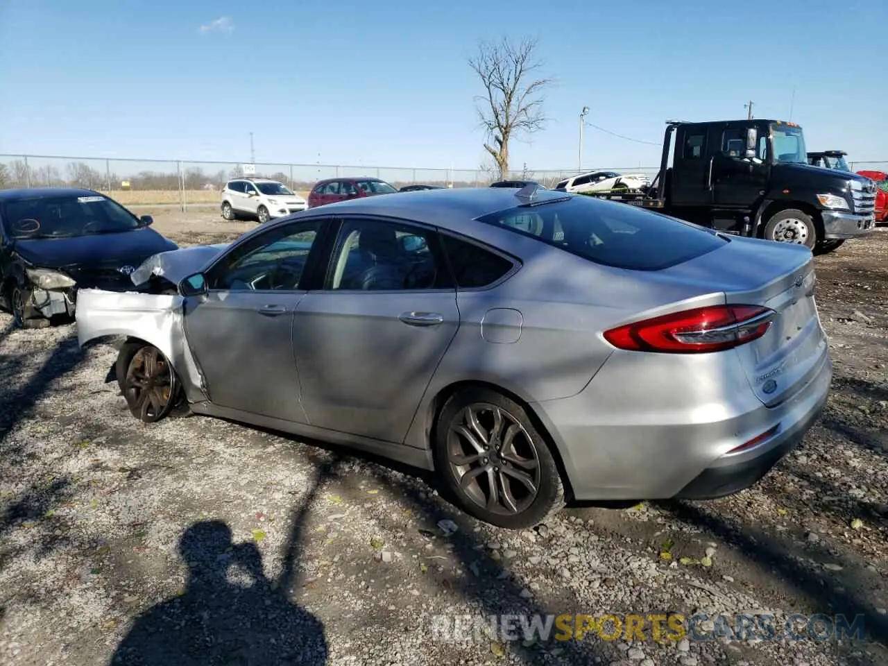 2 Photograph of a damaged car 3FA6P0CD8KR238434 FORD FUSION 2019