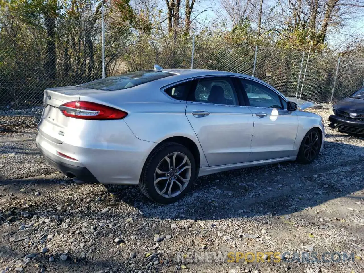 3 Photograph of a damaged car 3FA6P0CD8KR238434 FORD FUSION 2019