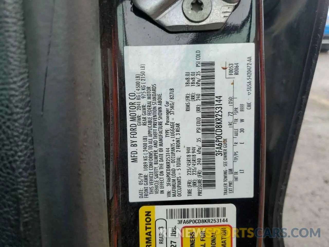 12 Photograph of a damaged car 3FA6P0CD8KR253144 FORD FUSION 2019
