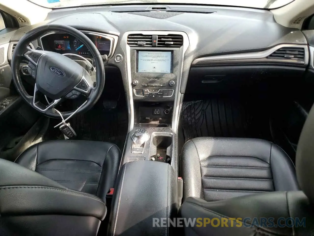 8 Photograph of a damaged car 3FA6P0CD9KR109778 FORD FUSION 2019