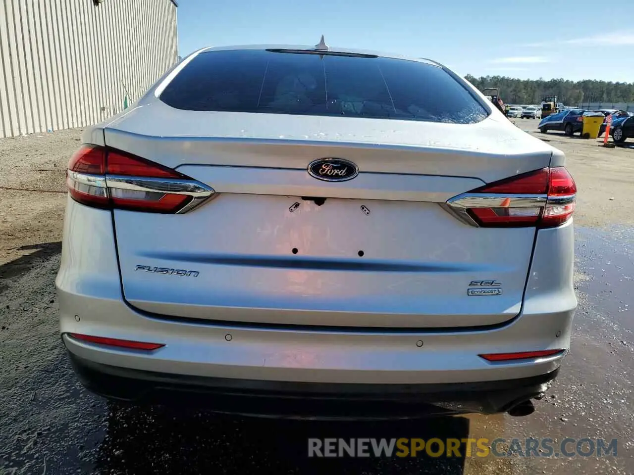 6 Photograph of a damaged car 3FA6P0CD9KR117203 FORD FUSION 2019