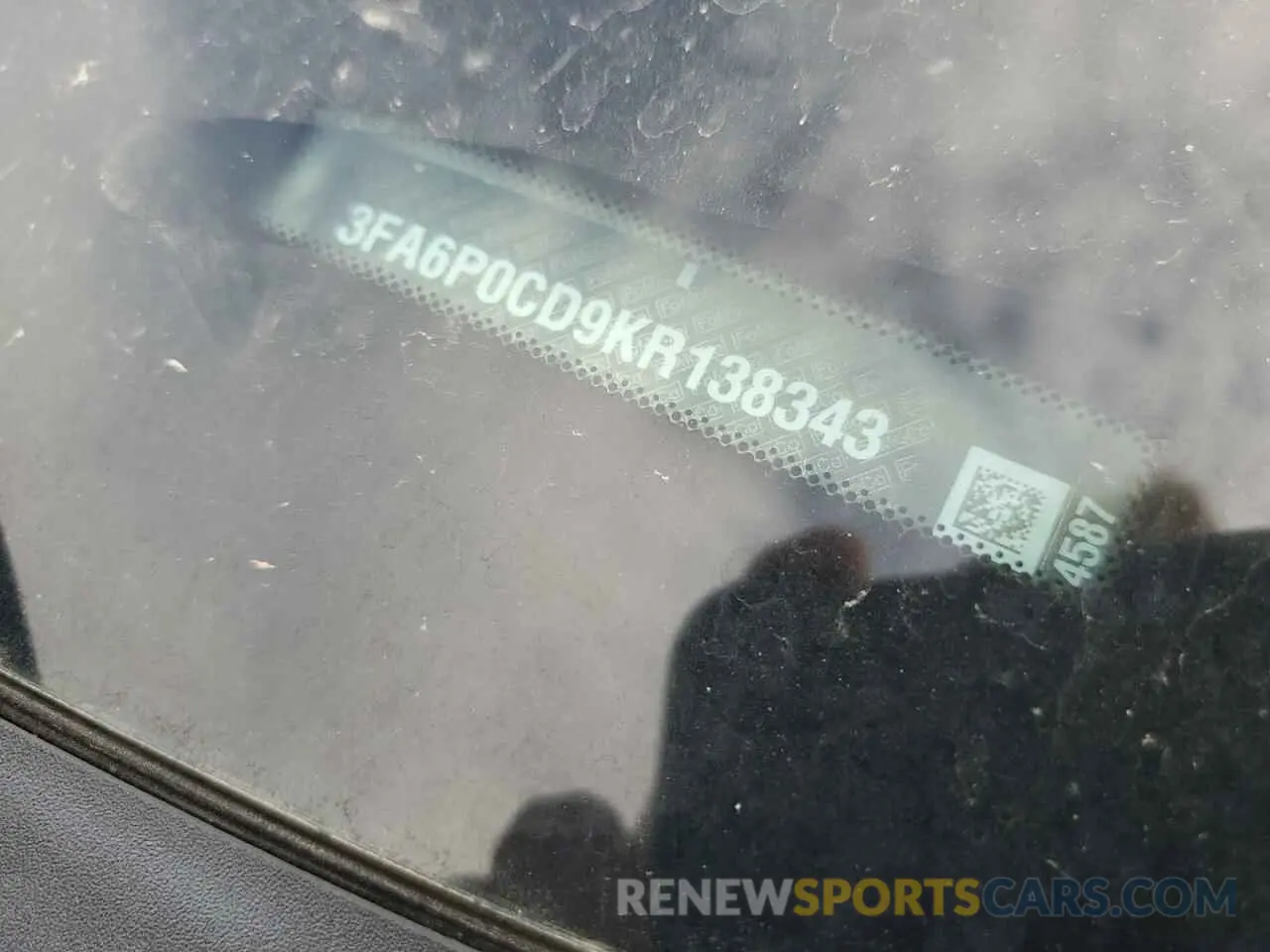 14 Photograph of a damaged car 3FA6P0CD9KR138343 FORD FUSION 2019