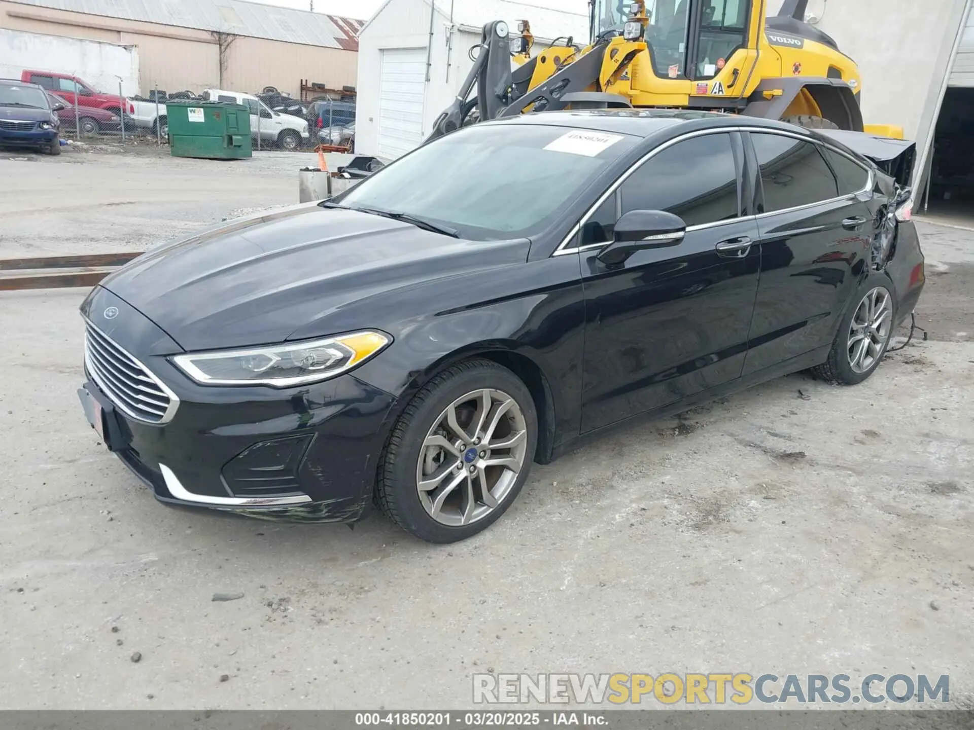 2 Photograph of a damaged car 3FA6P0CD9KR237633 FORD FUSION 2019