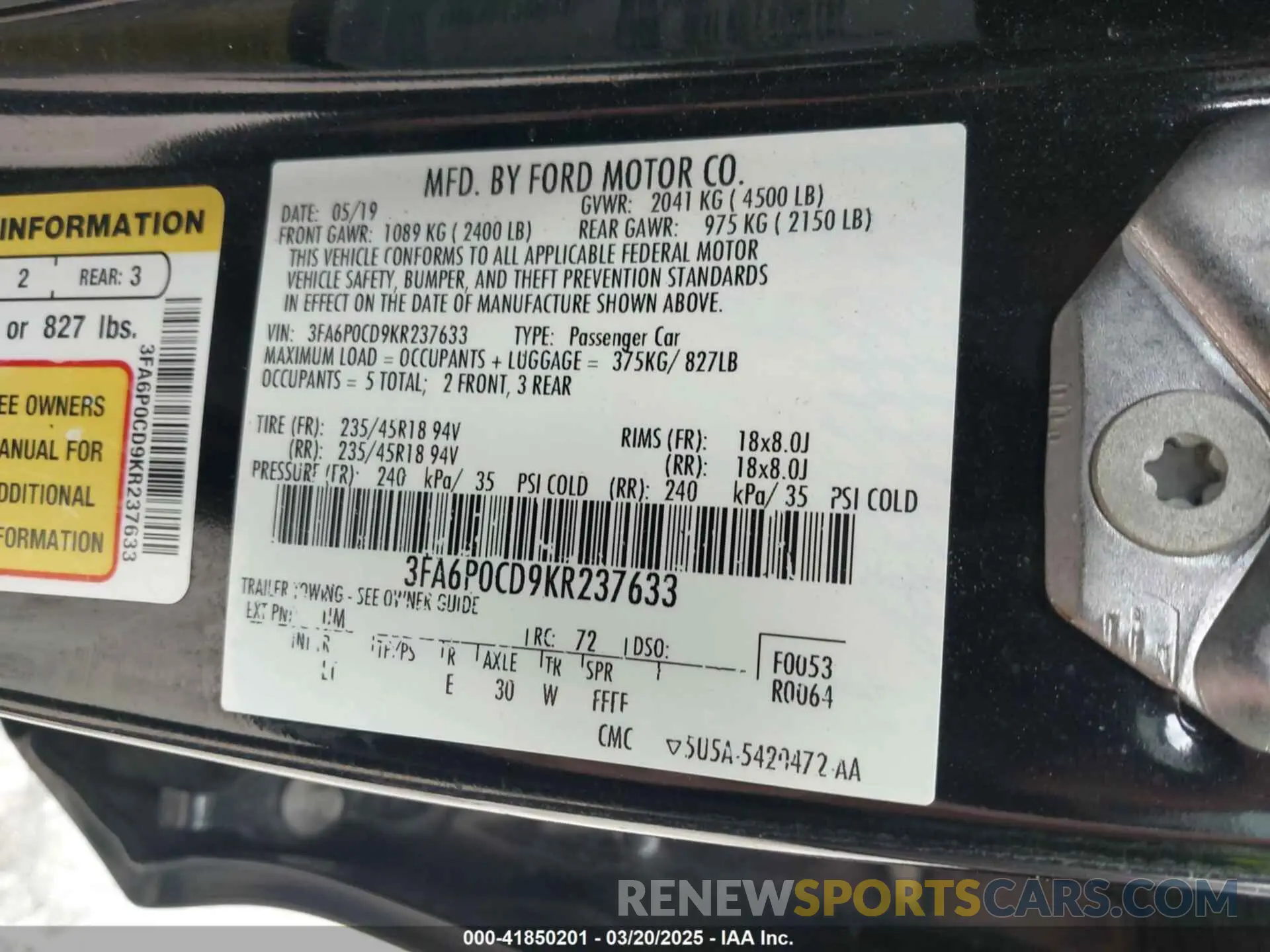 9 Photograph of a damaged car 3FA6P0CD9KR237633 FORD FUSION 2019