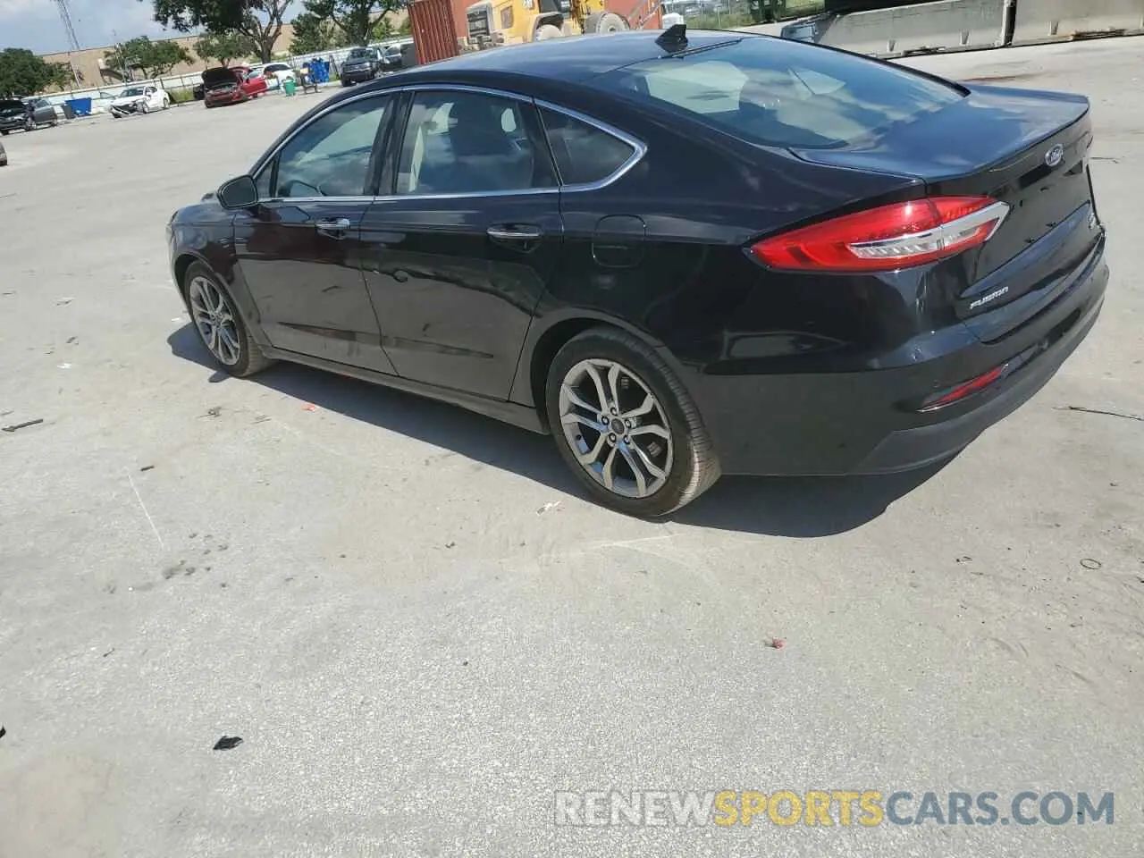 2 Photograph of a damaged car 3FA6P0CDXKR110552 FORD FUSION 2019