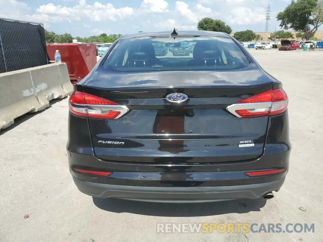 6 Photograph of a damaged car 3FA6P0CDXKR110552 FORD FUSION 2019