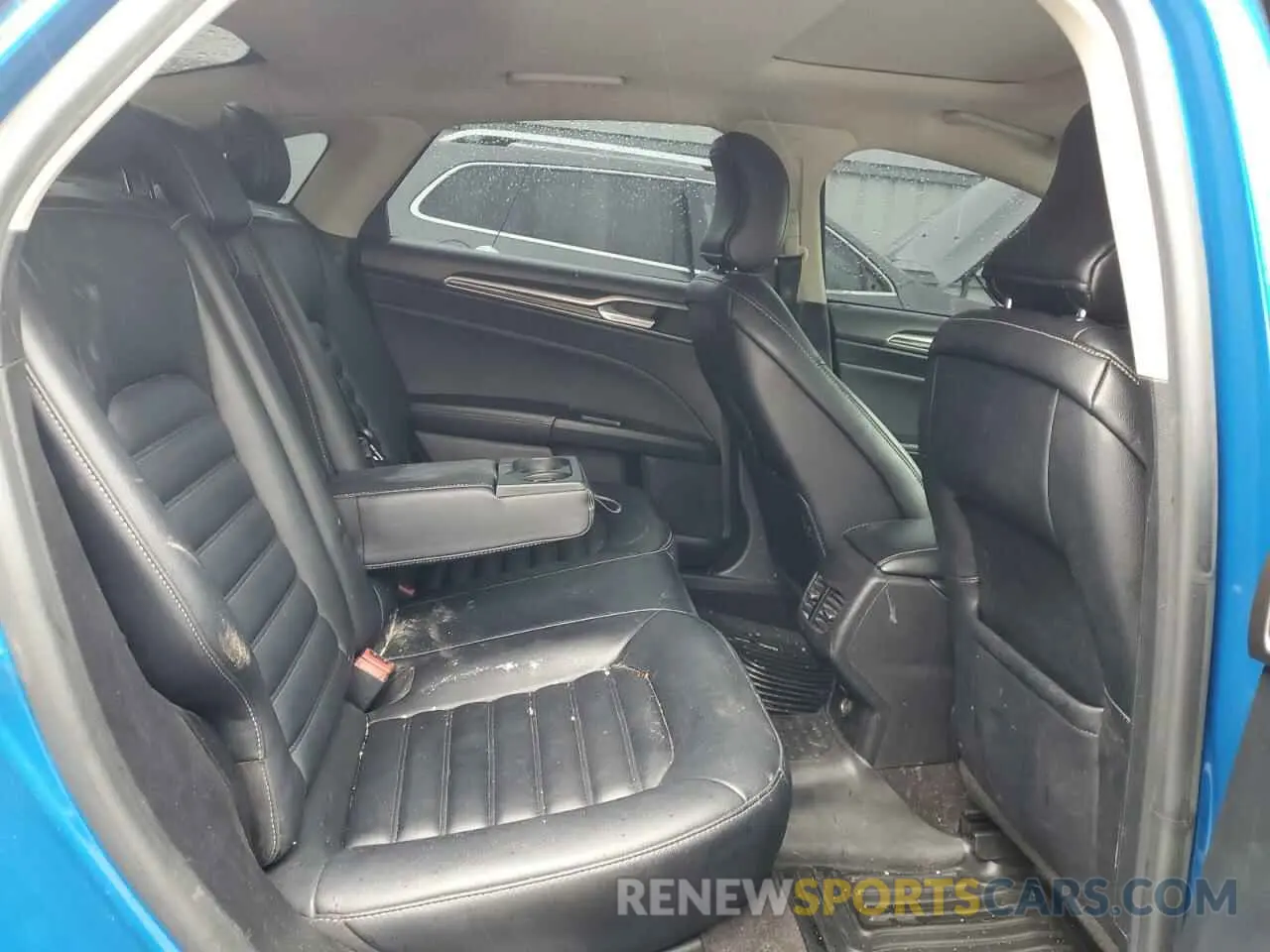 10 Photograph of a damaged car 3FA6P0CDXKR253422 FORD FUSION 2019
