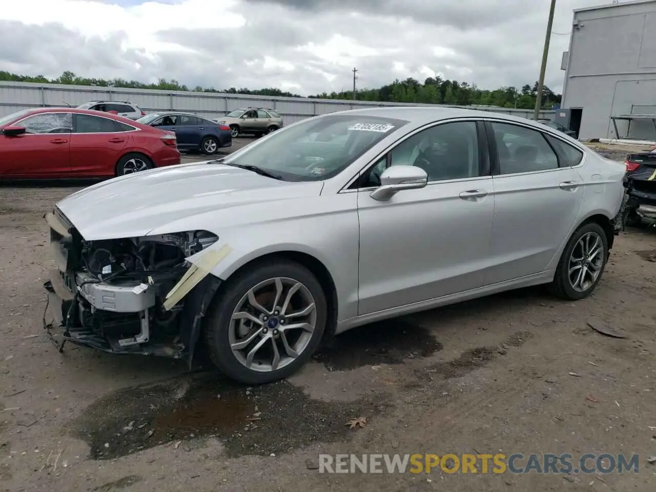 1 Photograph of a damaged car 3FA6P0CDXKR260208 FORD FUSION 2019