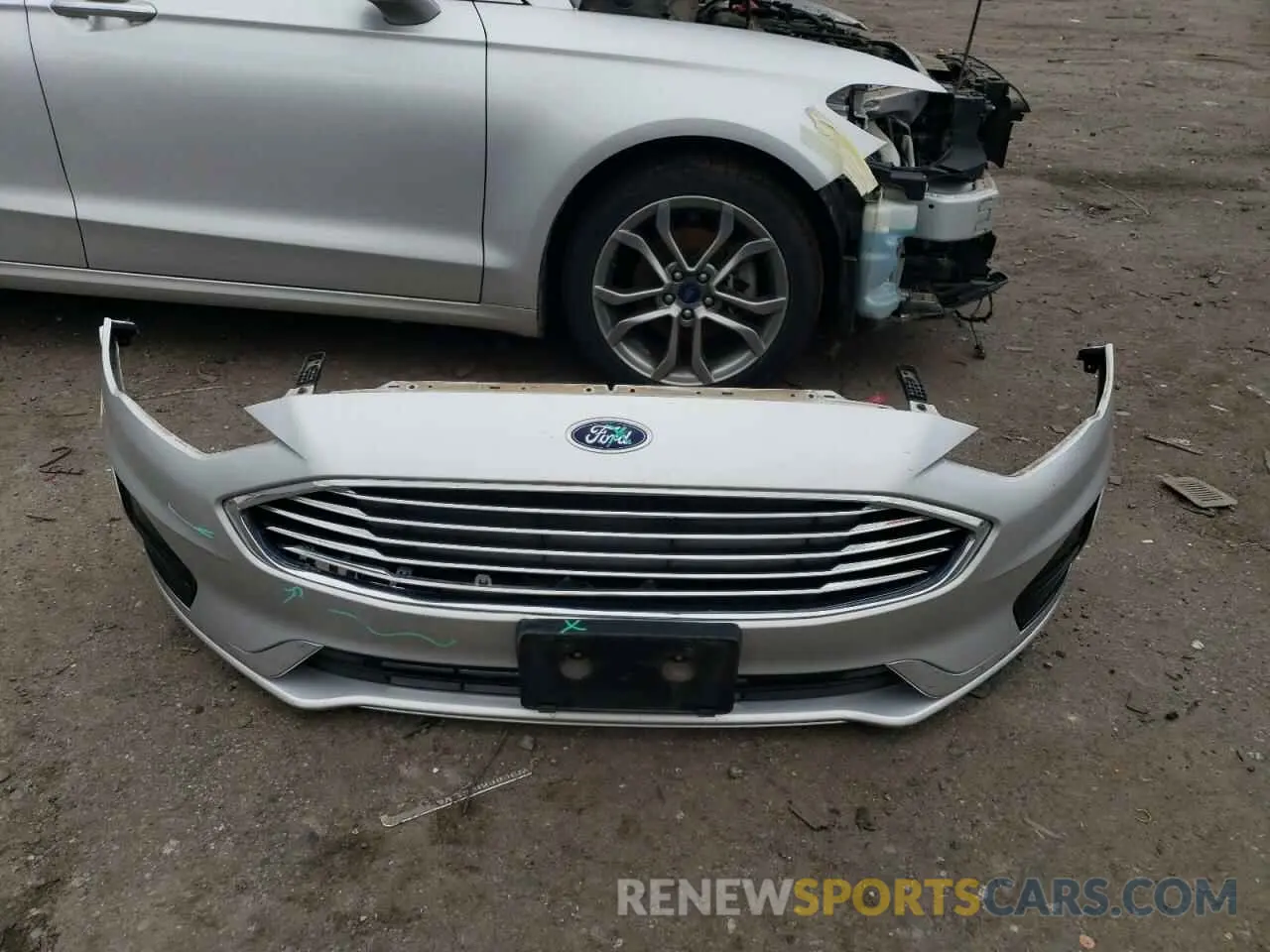 12 Photograph of a damaged car 3FA6P0CDXKR260208 FORD FUSION 2019