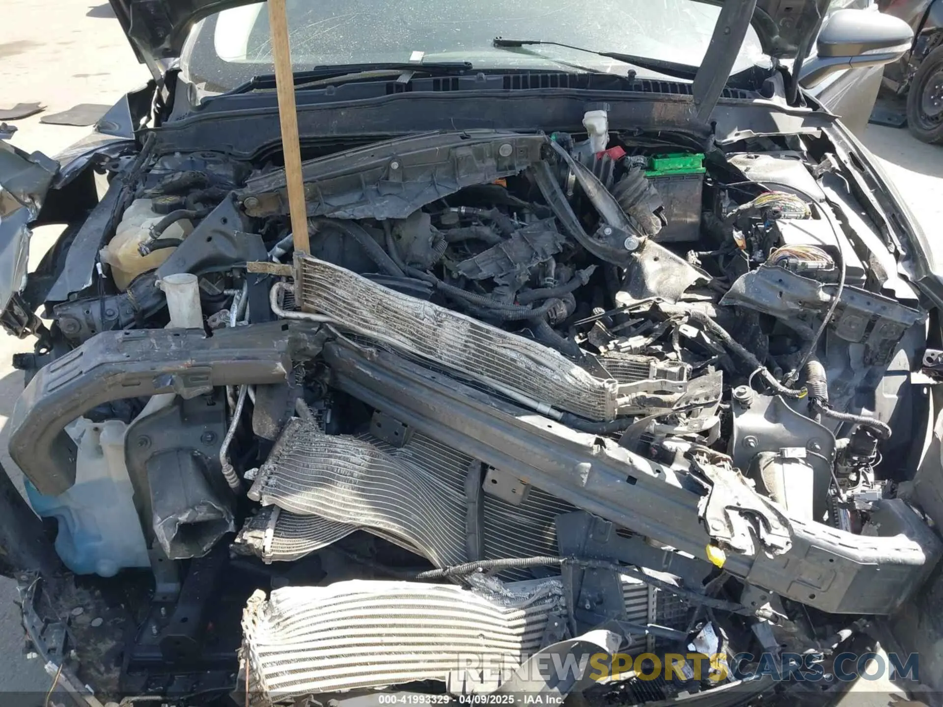 10 Photograph of a damaged car 3FA6P0D90KR109985 FORD FUSION 2019