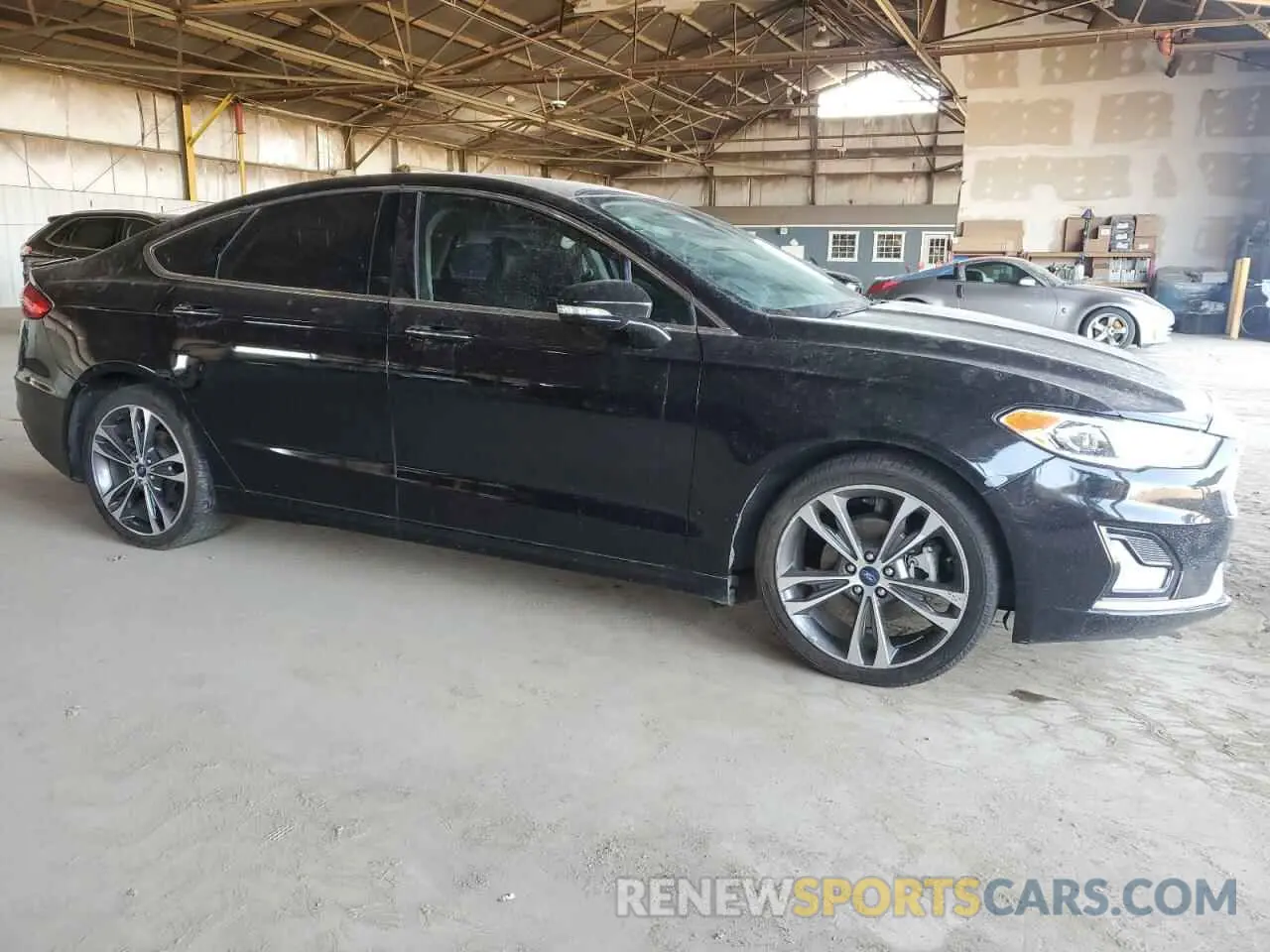 4 Photograph of a damaged car 3FA6P0D90KR116340 FORD FUSION 2019