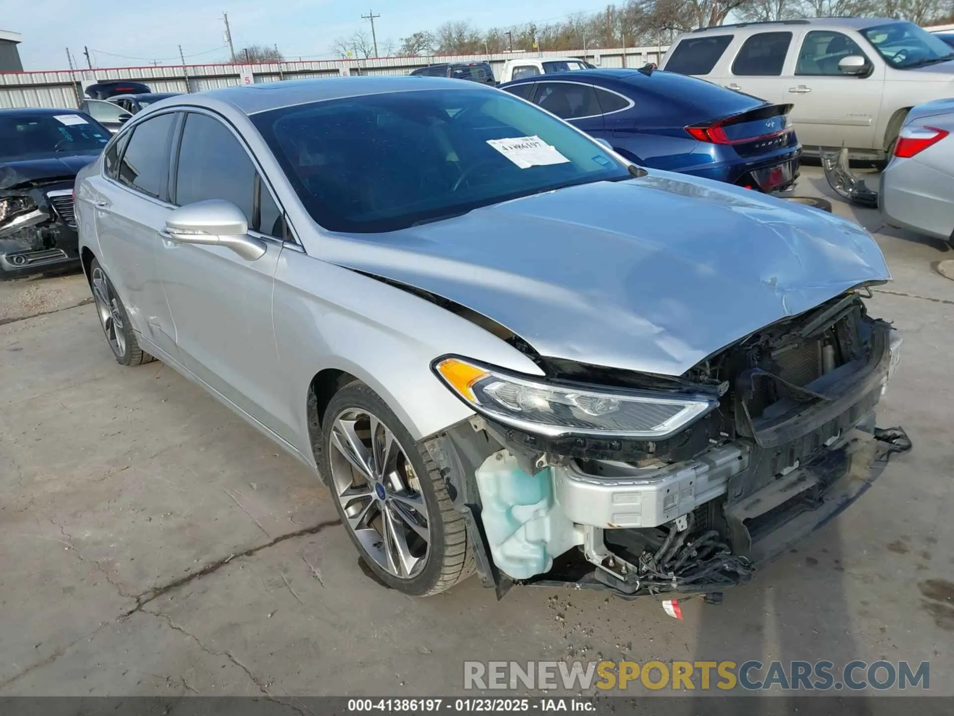 1 Photograph of a damaged car 3FA6P0D90KR225638 FORD FUSION 2019