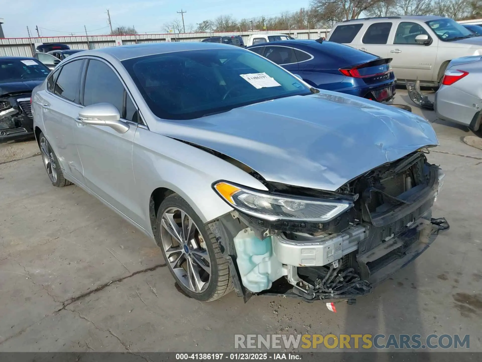 6 Photograph of a damaged car 3FA6P0D90KR225638 FORD FUSION 2019
