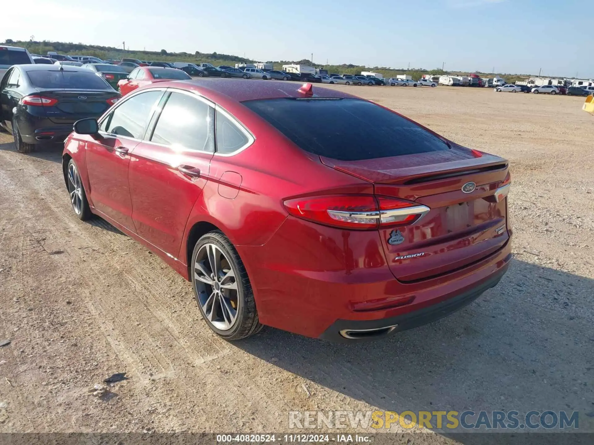 3 Photograph of a damaged car 3FA6P0D90KR241936 FORD FUSION 2019