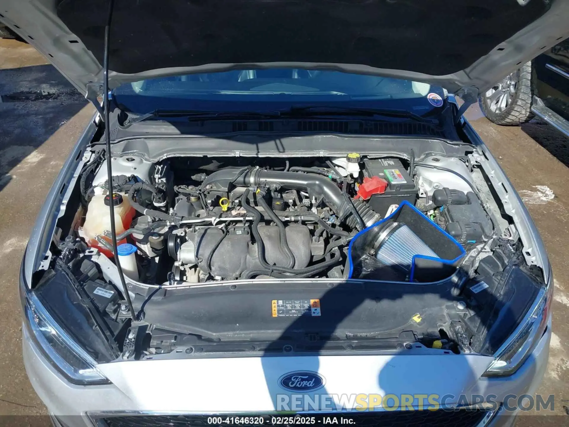 10 Photograph of a damaged car 3FA6P0D91KR187109 FORD FUSION 2019