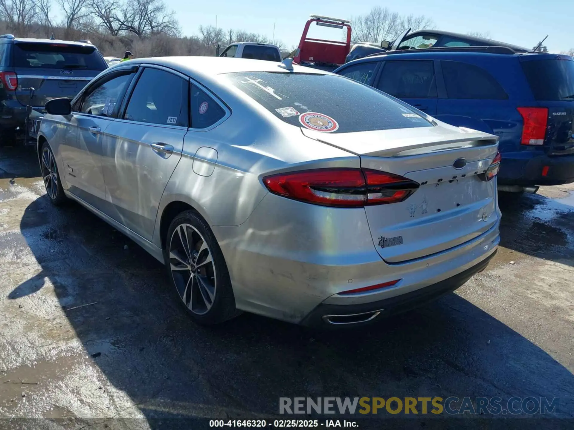 3 Photograph of a damaged car 3FA6P0D91KR187109 FORD FUSION 2019
