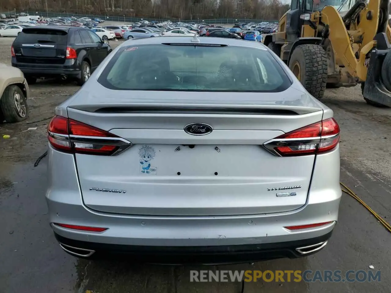 6 Photograph of a damaged car 3FA6P0D91KR256977 FORD FUSION 2019