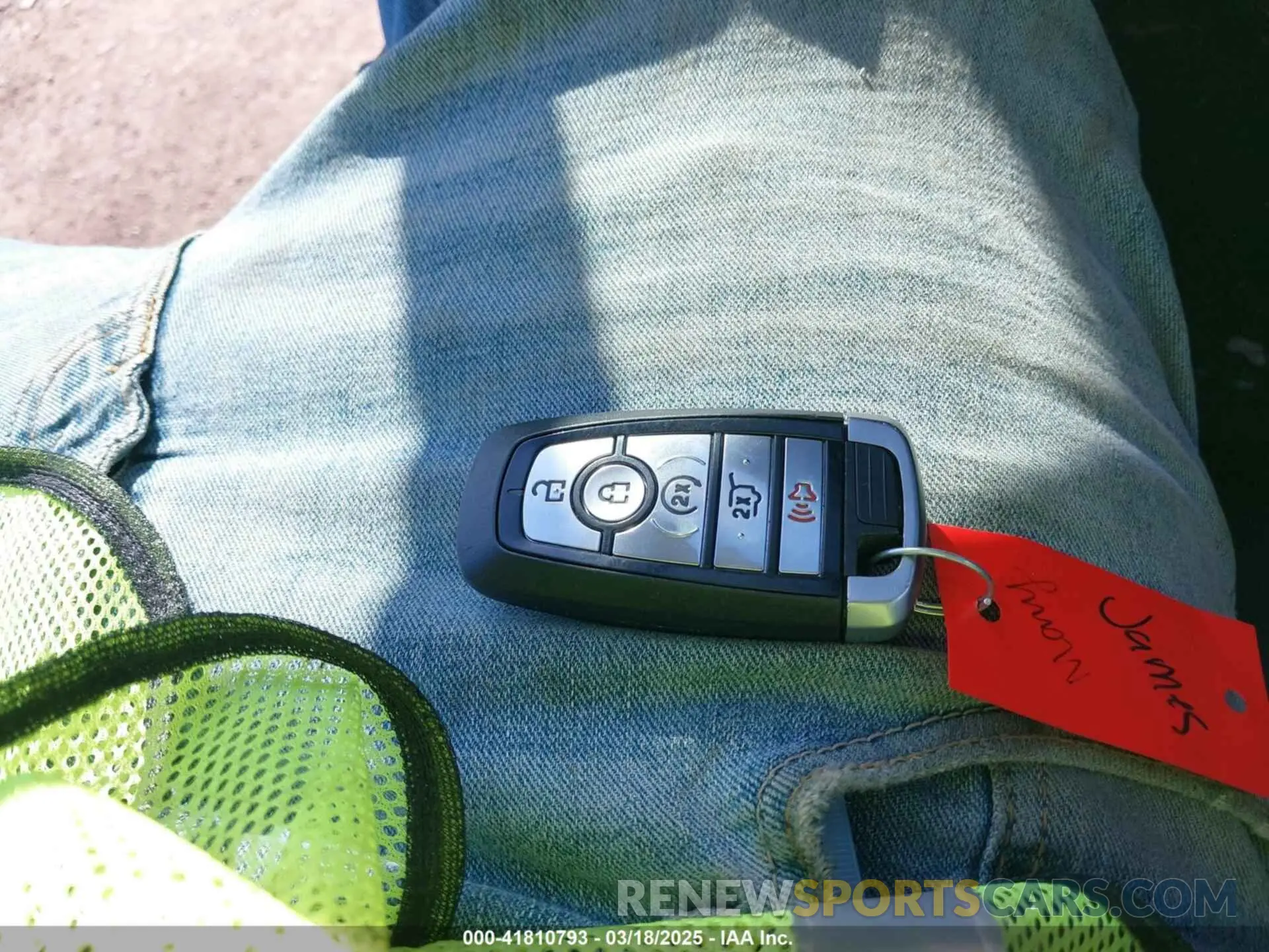 11 Photograph of a damaged car 3FA6P0D92KR106134 FORD FUSION 2019