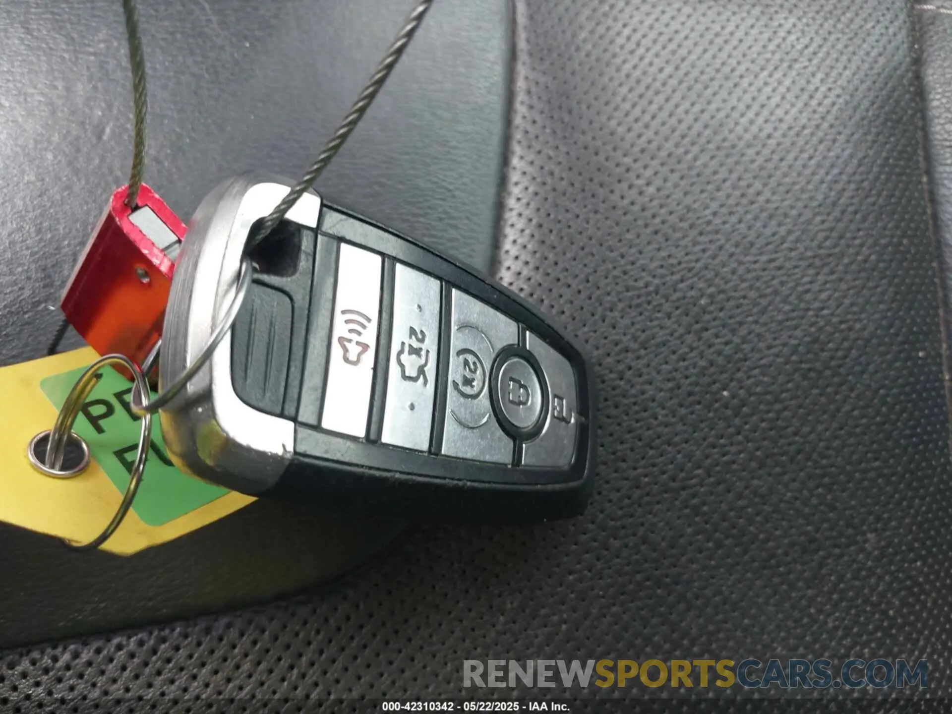 11 Photograph of a damaged car 3FA6P0D93KR184342 FORD FUSION 2019